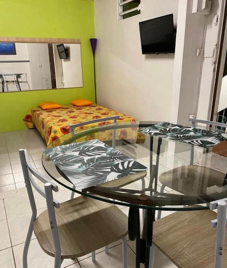 Appartement Orchidee 2 フォール＝ド＝フランス エクステリア 写真